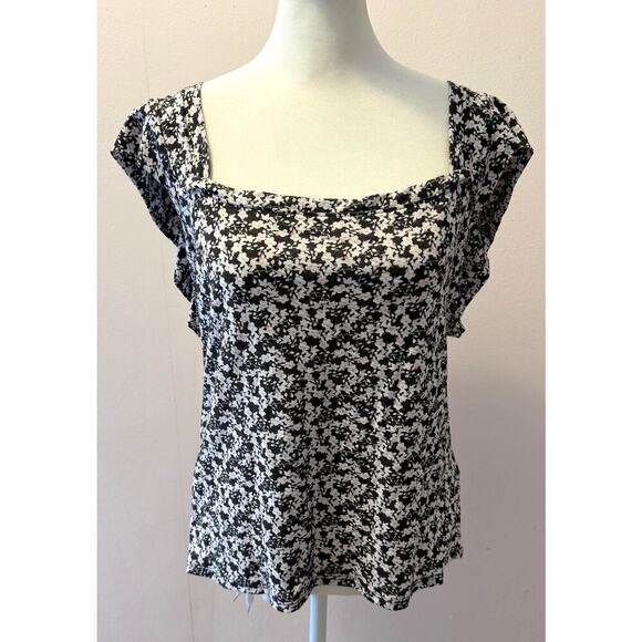 Nation LTD Tops - NATION LTD Pima Cotton Flutter Shortsleeve Floral Tee Size L (square neck)